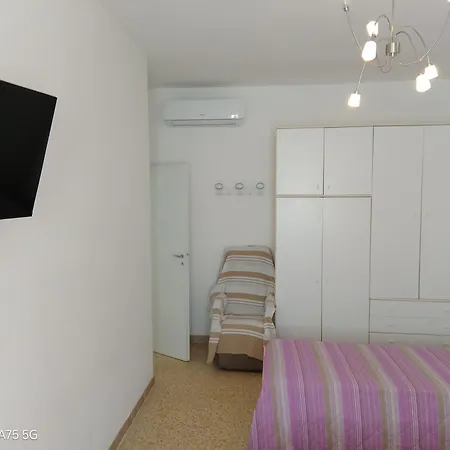 Apartamento Brezza Marina A 30 Mt Dalla Marina di Castagneto Carducci